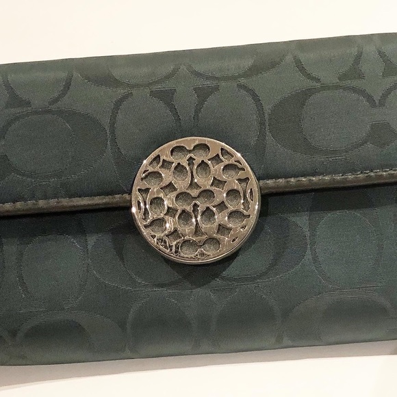 COACH Wallet - Picture 2 of 6